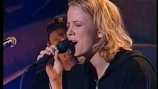 Ilse DeLange - All the Answers - Refugees Kosovo - 1999 !
