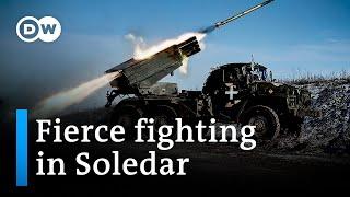 War in Ukraine: Soledar's fate unclear amid heavy fighting | DW News