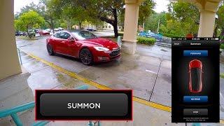 Tesla Model S Picks Owner up in the Rain using the new Summon Feature