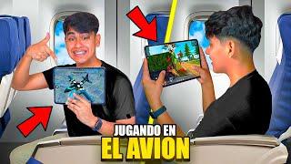 JUGUE EN UN AVION Y CASI ME LLEVA LA POLICIA!!