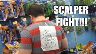 WWE ACTION INSIDER: Scalper Fight! Walmart Figure aisle Mattel Elites T-Shirt series