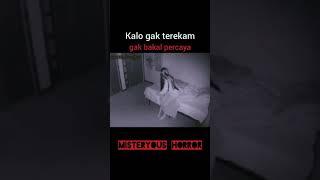 Horror !!! Penampakan Hantu Terekam Kamera CCTV