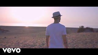 Luca Capizzi - Sorridi (Official Video)