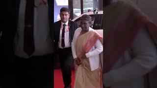 President Murmu arrives at 17th Pravasi Bharatiya Divas Convention in Indore