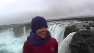 Misstourist stumbles upon Godafoss