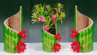 Upcycle Plastic Bottle into a stunning flower vase | Recycled Material projects for school