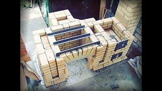 Building a brick oven-barbecue in stages