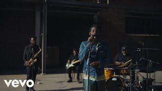 Leon Bridges - Sweeter (Live) ft. Terrace Martin, Robert Glasper