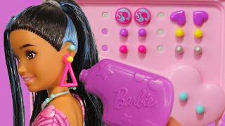 Barbie Ear-Piercer Station Playset (with) Blue-Haired Skipper Doll