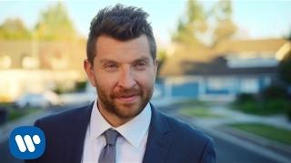 Brett Eldredge - Somethin' I'm Good At (Official Music Video)