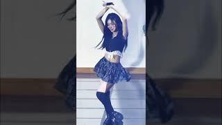 Viviz Umji kpop Fap hot girl fancam Gifs Compilation #alexfeeliipee #gfriend #viviz #eunha #umji (1)