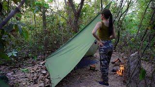 Solo Bushcraft Camping In forest - Solo Overnight  Alone In Jungle - Bushcraft Skiills