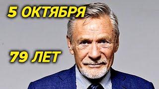 Сегодня советского актера Александра Михайлова поздравляем  с днем рождения