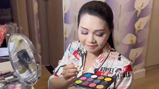 Ngọc Huyền tự tay Makeup cho show hát Đặc Biệt Chấp Cánh Cho Thế Hệ Trẻ Yêu Mến Sân Khấu Cải Lương
