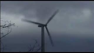 WINDMILL GETS BROKEN DURING WIND STORM *not clickbait*