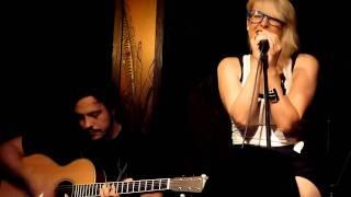 Eve and The Ocean - Femme Fatale (HD) acoustic