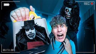 WIR KAUFEN das BABADOOK HAPPY MEAL um 3 UHR NACHTS!! *ER VERFOLGT UNS*