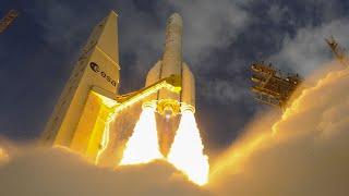 Skoro úplně úspěšná premiéra Ariane 6, start turecké družice a přesun SuperHeavy B12