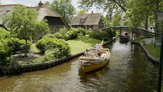 Giethoorn Canals Boats Luxury Private Tours