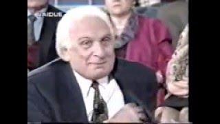 Marco Pannella regala hashish in diretta tv alla D'Eusanio [28/12/1995]