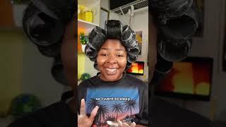 How to Sleep with hair rollers #shorts #naturalhairstyles #rollerset #heatlesshairstyles #curlyhair