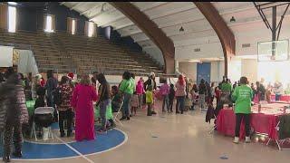 Warren group hosts community Christmas celebration