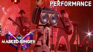 Paparazzo sings “The Door” by Teddy Swims | THE MASKED SINGER | SEASON 13