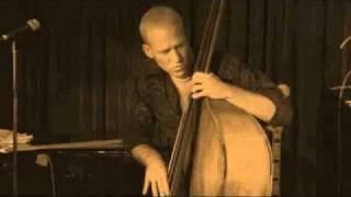 Avishai Cohen Trio - Remembering