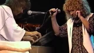 Eddie Van Halen & Sammy Hagar - Love Walks In (Live & Unplugged 1993) HQ