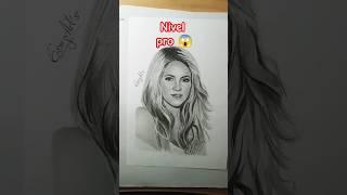 Dibujo de Shakira , Novato vs avanzado vs pro vs Legendario  #shorts #dibujo #shakira