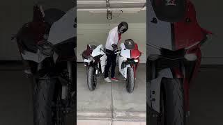 Ninja H2 vs Yamaha R1