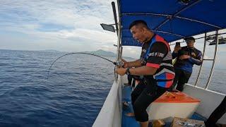 TERIAKANNYA KEDENGARAN SAMPAI DARAT️️ MANCING DAN MASAK DIPERAHU.