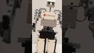 Lego technic human robot   / Lucas-Dynamics