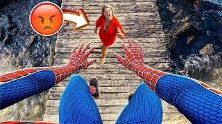 HOMEM ARANHA FUGINDO DE CASA (POV)