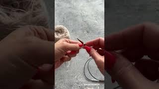 Как вязать в 3 нити из одного мотка #вязание #своимируками #вязаниеспицами #каквязать