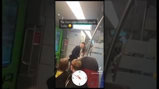 Musik vibration in der bahn #streetperformer #viral #tiktok #shorts