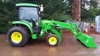 John Deere 4066 with quick release loader