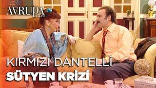 Günün dedikodu konusu Cem'in kırmızı dantelli sütyeni - Avrupa Yakası