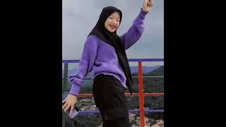 Cewek Jilbab Goyang Bokong Hot