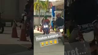 Sekedar hiburan #prank #yuniusmotovlog #shorts #shortvideo