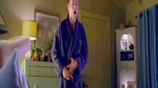 Friends with benefits- Justin Timberlake singing Kriss Kross's - Jump (FULL SCENE)