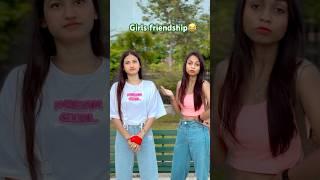 Batao kon kanjus hai🫣 #comedy #youtubeshorts #funny #bff @cute.shivani.05