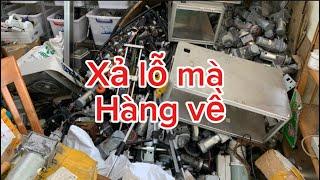 Xả kho chưa cạn mà hàng về liên tục thế này (0965.503.208)