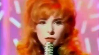 Mylène Farmer Ainsi soit je   La Une est à vous TF1 07 mai 1988 Restaurated