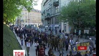 У Львові відбувся марш вишиванок на честь створення дивізії СС "Галичина"