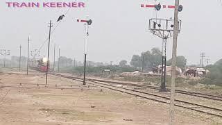 A long Turning  scene which Train Lover Demand 139up Arrival ShaheenAbad jn.