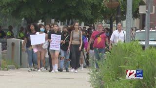 Pawtucket students walkout, march in protest of inaction on gun violence