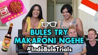 #IndoBuleTrials: Bules Try SPICIEST Indonesian "Makaroni Ngehe" (F*ck Macaroni) | SPICY CHALLENGE