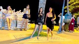 Beach Road Pattaya Nightlife Boom Boom Freelancers | Pattaya Beach Road, Pattaya Walking Street