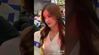 Em muốn đi chơi noel và tặng quà | [4K] 레이싱모델 송주아, 민한나 2021 Auto Salon Week ㆍ 지캠[ Tiktok - Douyin ]